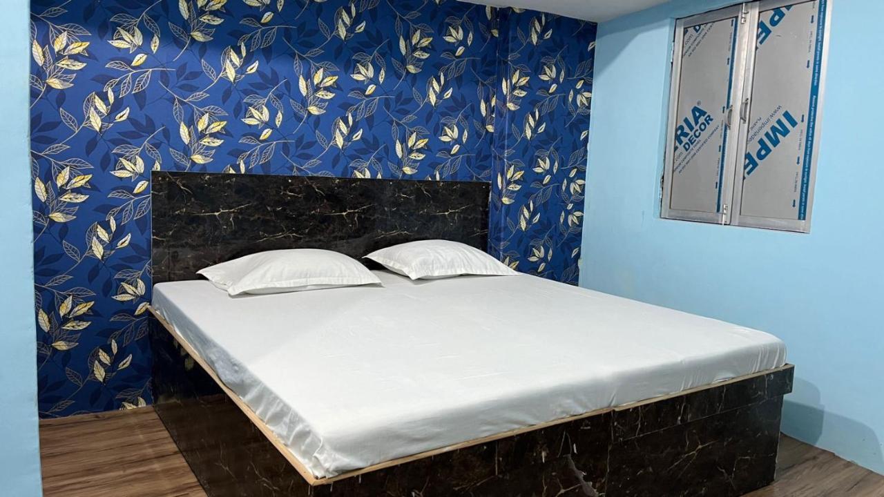 Krishna P. Guest House Varanasi Ngoại thất bức ảnh