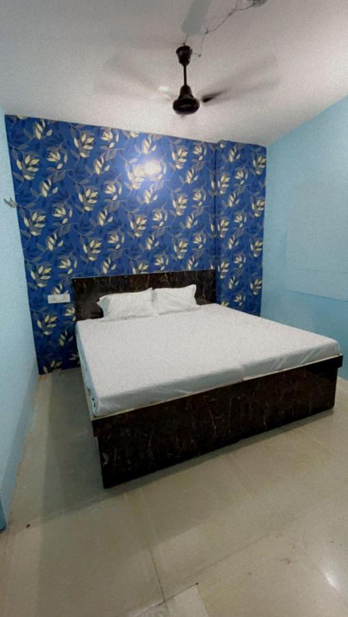 Krishna P. Guest House Varanasi Ngoại thất bức ảnh